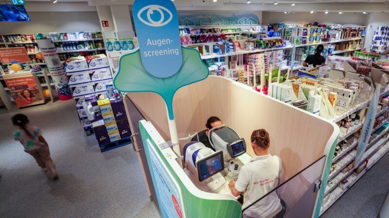 Karlsruhe: Drogeriemarktkette dm wehrt sich gegen Kritik an Gesundheitstests