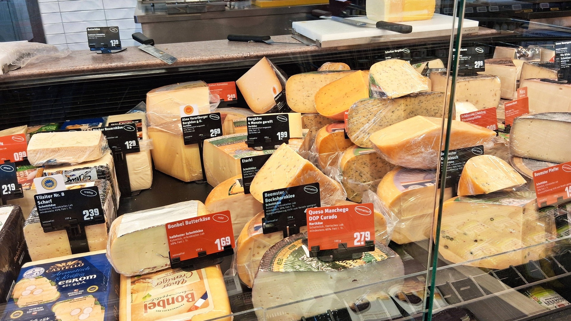 Gleicher Gouda, anderer Preis: So tricksen Supermärkte beim Käse 🧀