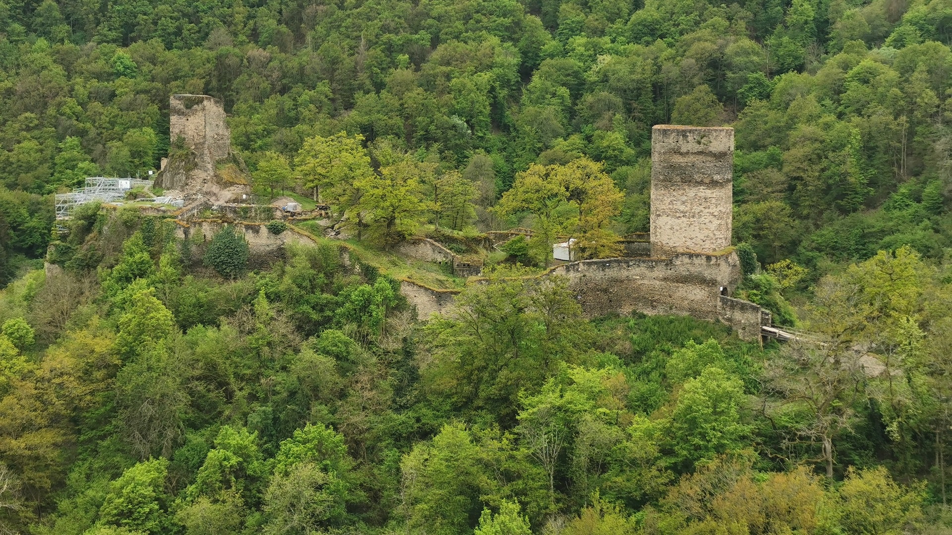 Burg Stahlberg in Bacharach von Bürgern restauriert