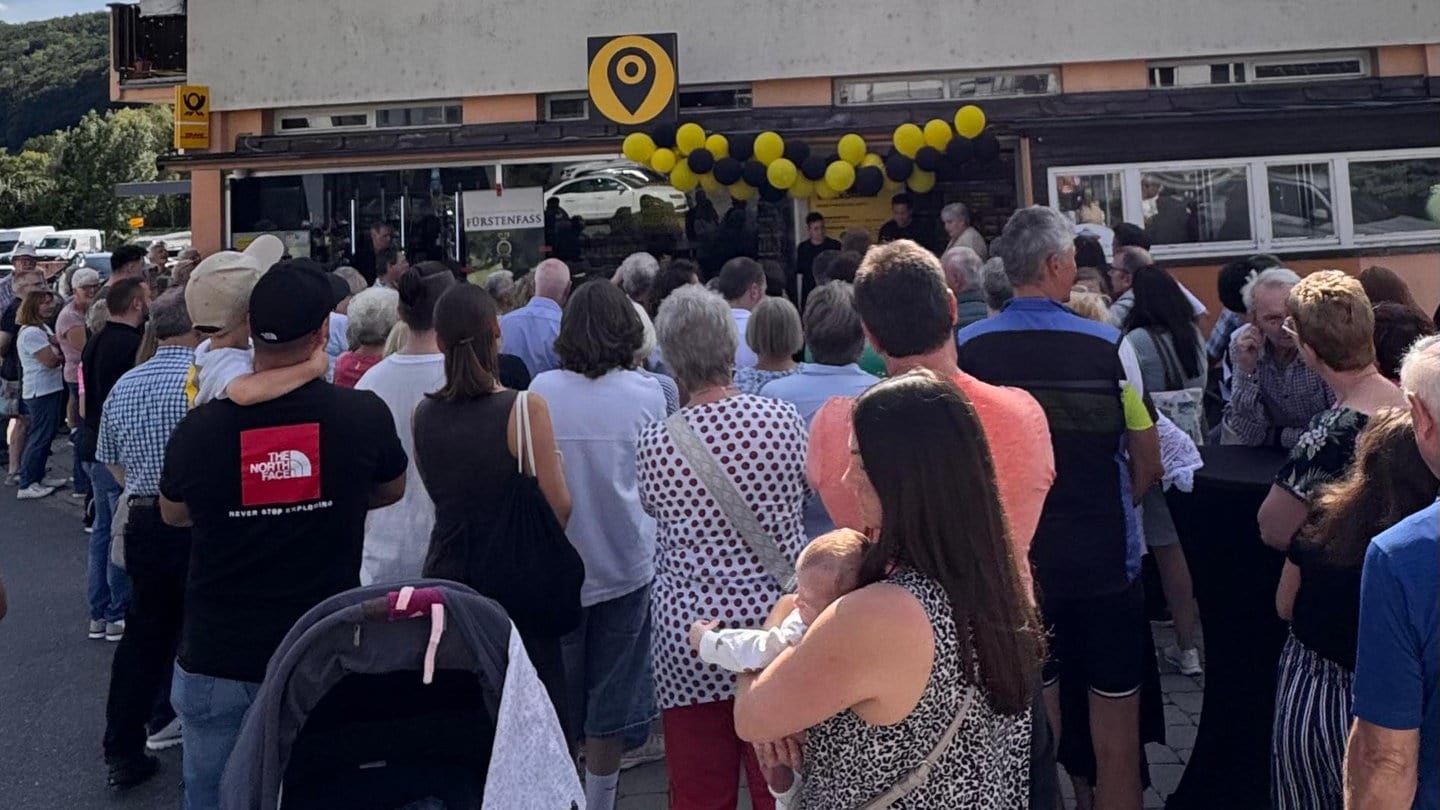 Start-up aus Schwäbisch Hall eröffnet fünfte Filiale: Digitaler Mini-Supermarkt in Weißbach