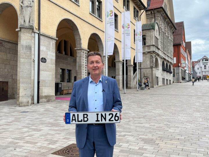 Albstadts OB träumt vom eigenen Autokennzeichen „ALB“