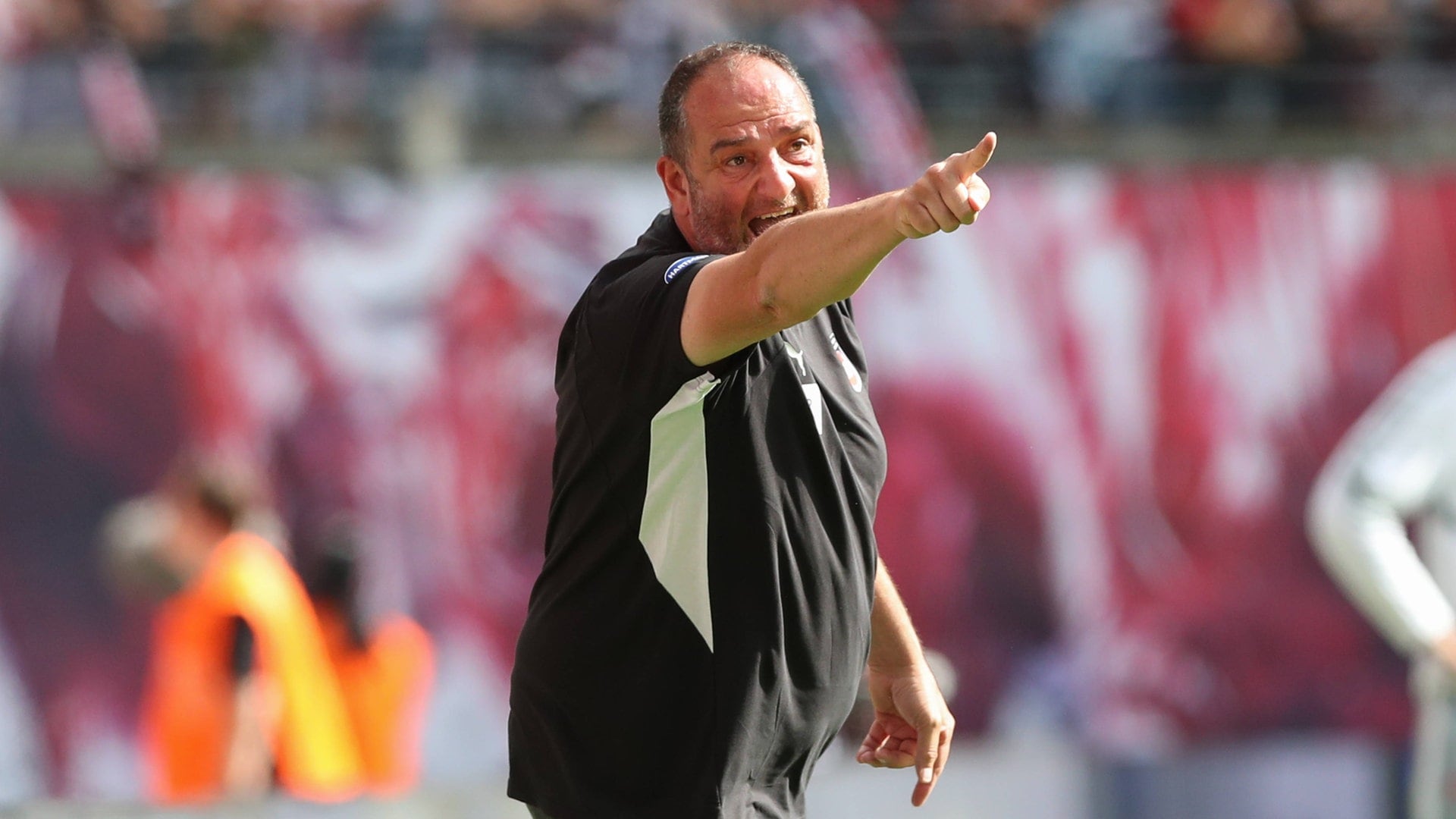 Frank Schmidt und der Transfermarkt: „Keine Millionen aus dem Kamin rausfeuern“