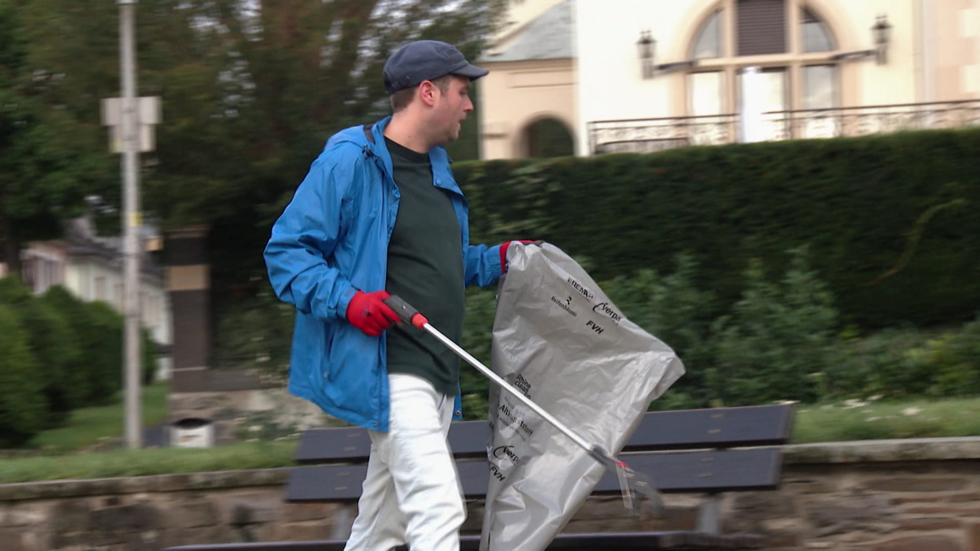 Rhine Clean Up: Viele Gruppen machten gegen Müll im Rhein mobil