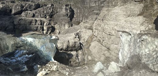 Bayern: »Eiskapelle« als Folge des Klimawandels eingestürzt