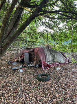 POL-NE: Spaziergänger finden Skelett im Wald