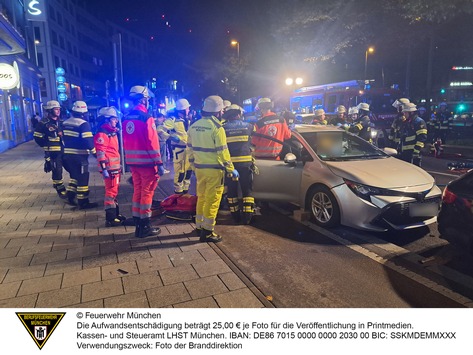 FW-M: Nächtlicher Verkehrsunfall (Altstadt)