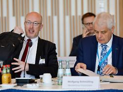 Verdacht auf Untreue in Pandemie: Staatsanwaltschaft durchsucht Innenministerium in Mecklenburg-Vorpommern