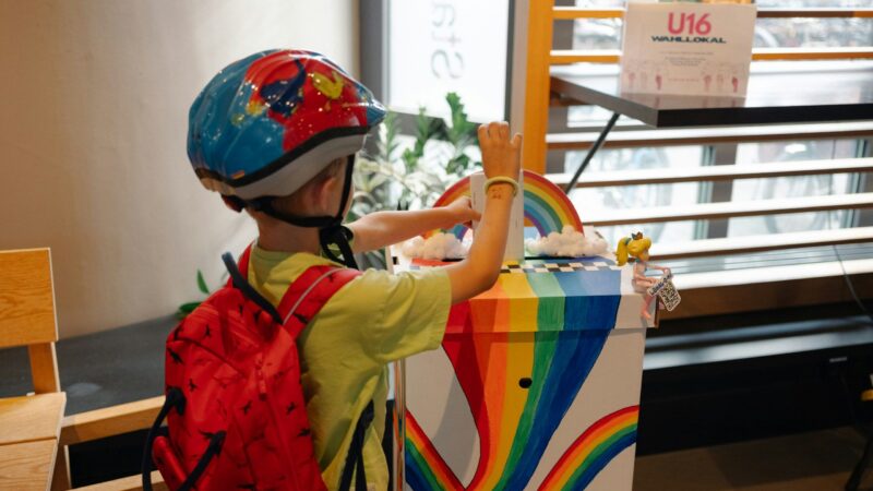 Vor der Kommunalwahl: Tausende Jugendliche beteiligen sich an U16-Wahl in Köln und NRW