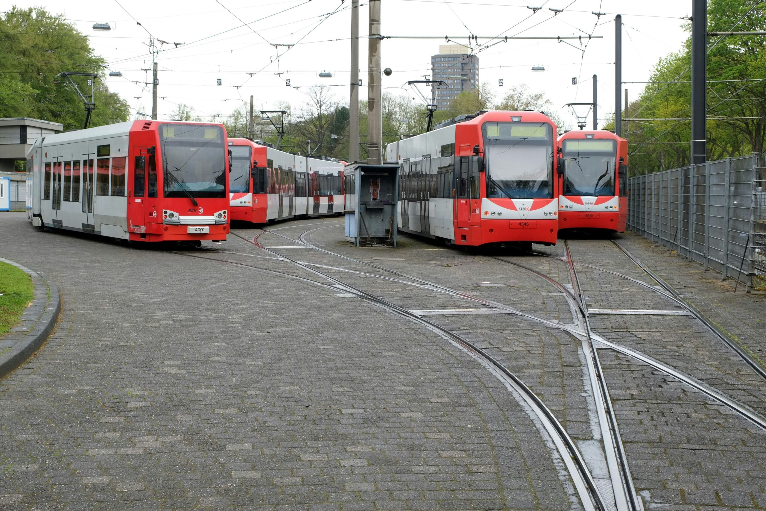 Deutschland gegen Nordirland: KVB verstärkt Stadtbahnbetrieb für Fußball-Länderspiel in Köln