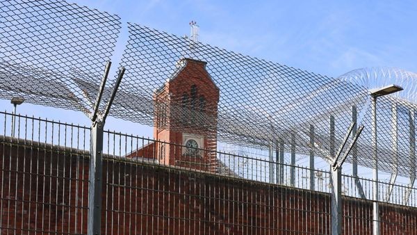 Schmuggel in JVA: Zweifel an Zeuge – „unmöglich, anal einzuführen“