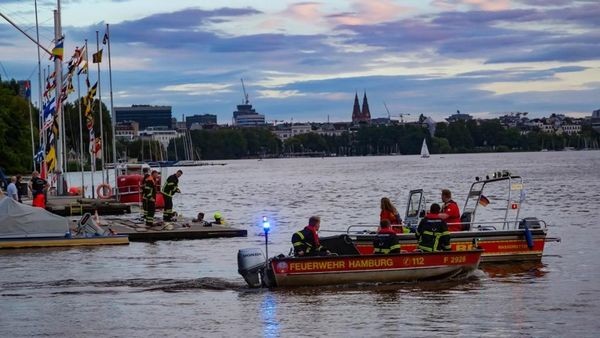 Frau (57) ertrinkt in der Alster – neue Details zum tragischen Tod