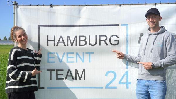 XXL-Discokugel: Eventteam aus Kirchwerder stattet Feiern aus