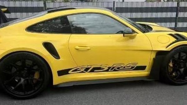 Porsche gestohlen – Wer hat das 250.000 Euro teure Auto gesehen?