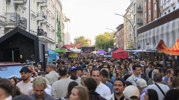 Straßenfest in Winterhude lockte am Wochenende 80.000 Besucher an