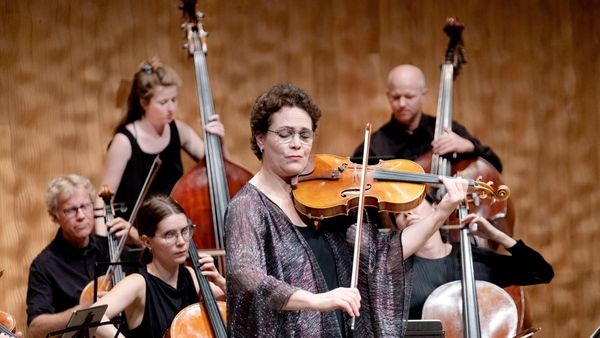 Kein Entrinnen bei Tabea Zimmermann und dem Ensemble Resonanz