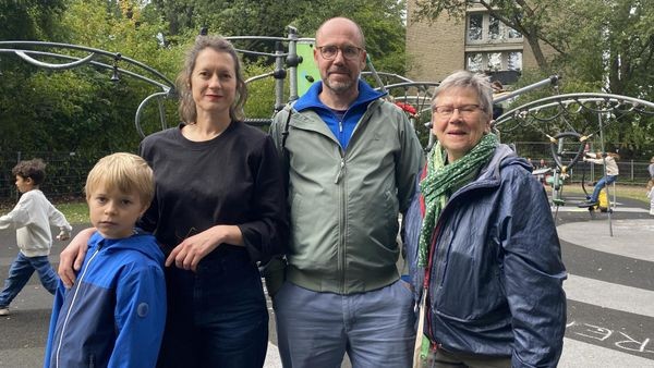 Spielplatz soll Baucontainern weichen – Anwohner sind entsetzt