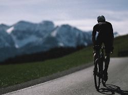 Franzose durchquerte Eurasien: Extrem-Radsportler auf Rekordfahrt in Russland festgenommen