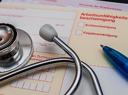 Auch weitere Person im Fokus: Disziplinarverfahren gegen dauerkranke Lehrerin eingeleitet