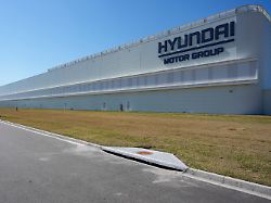 Hyundai fehlen Fachkräfte: ICE-Razzia verzögert Bau von US-Batteriewerk um Monate