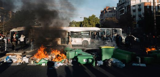 Frankreich: Festnahmen und Verkehrschaos bei landesweiten Protesten