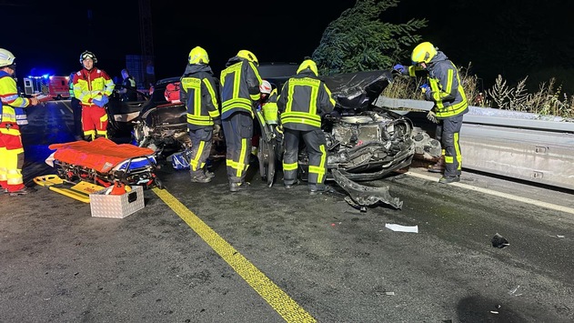 FW-EN: Schwerer Unfall auf der Autobahn