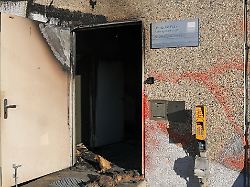 Millionenschaden wird vermutet: Bahnausfälle durch Stellwerk-Brand nahe Magdeburg