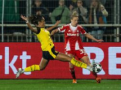 Pokal-Sensation bleibt aber aus: BVB nervt übermächtige Bayern-Frauen gewaltig