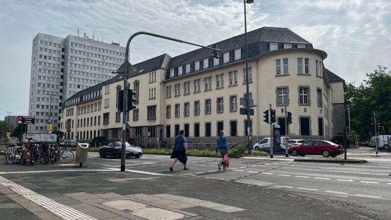 Flüchtlingsunterkunft in Köln: Bauaufsicht hält Landespläne für „nicht genehmigungsfähig“