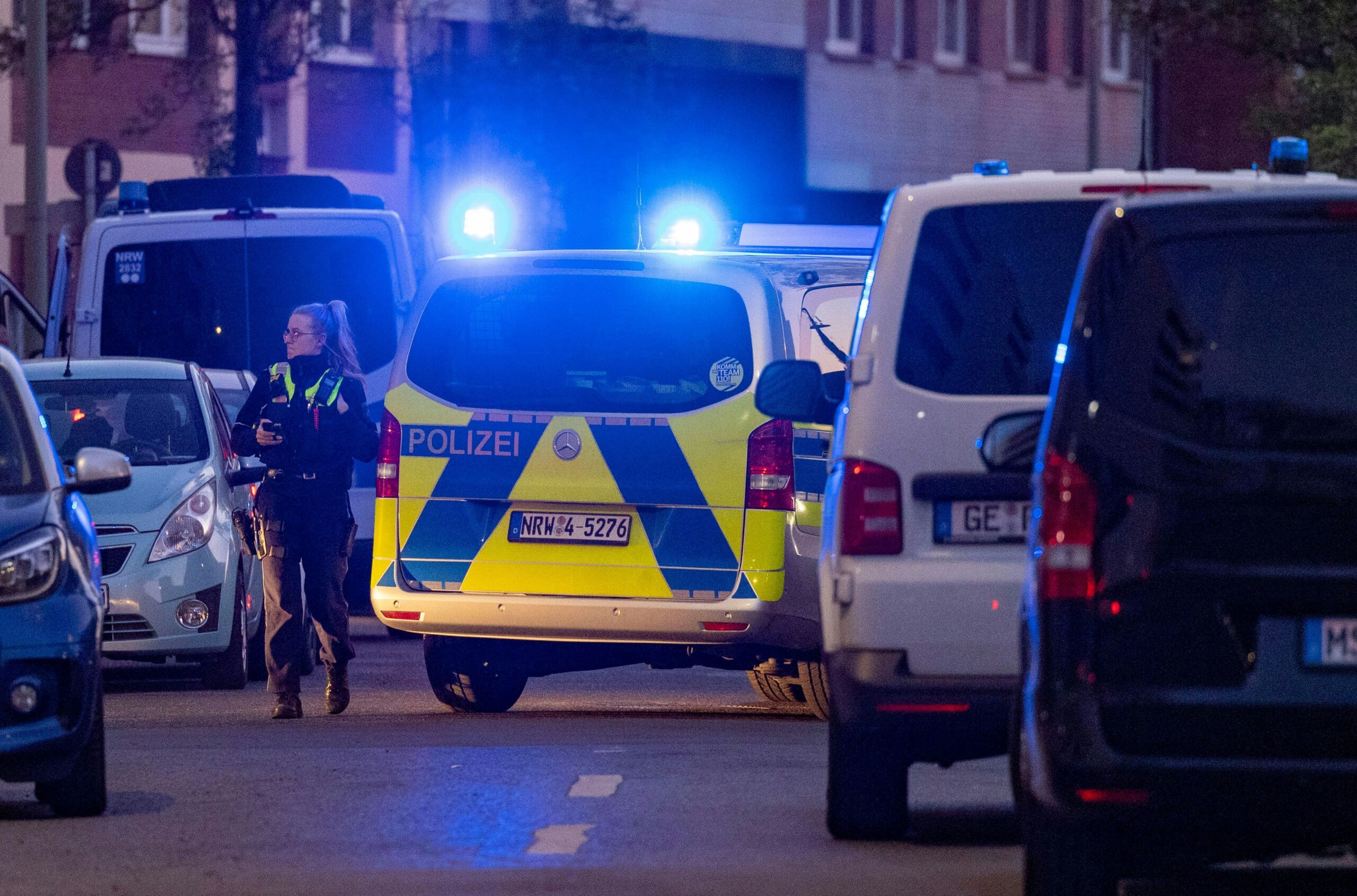 Festnahme in Neuehrenfeld: Aufmerksamer Nachbar stoppt Wohnmobil-Dieb – Schlüssel bei Einbruch erbeutet