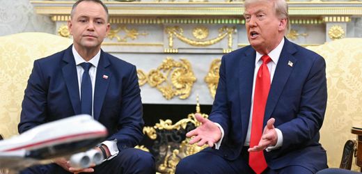 Polen: Russische Drohnen im Luftraum – Donald Trump will offenbar mit Polens Präsident Nawrocki sprechen