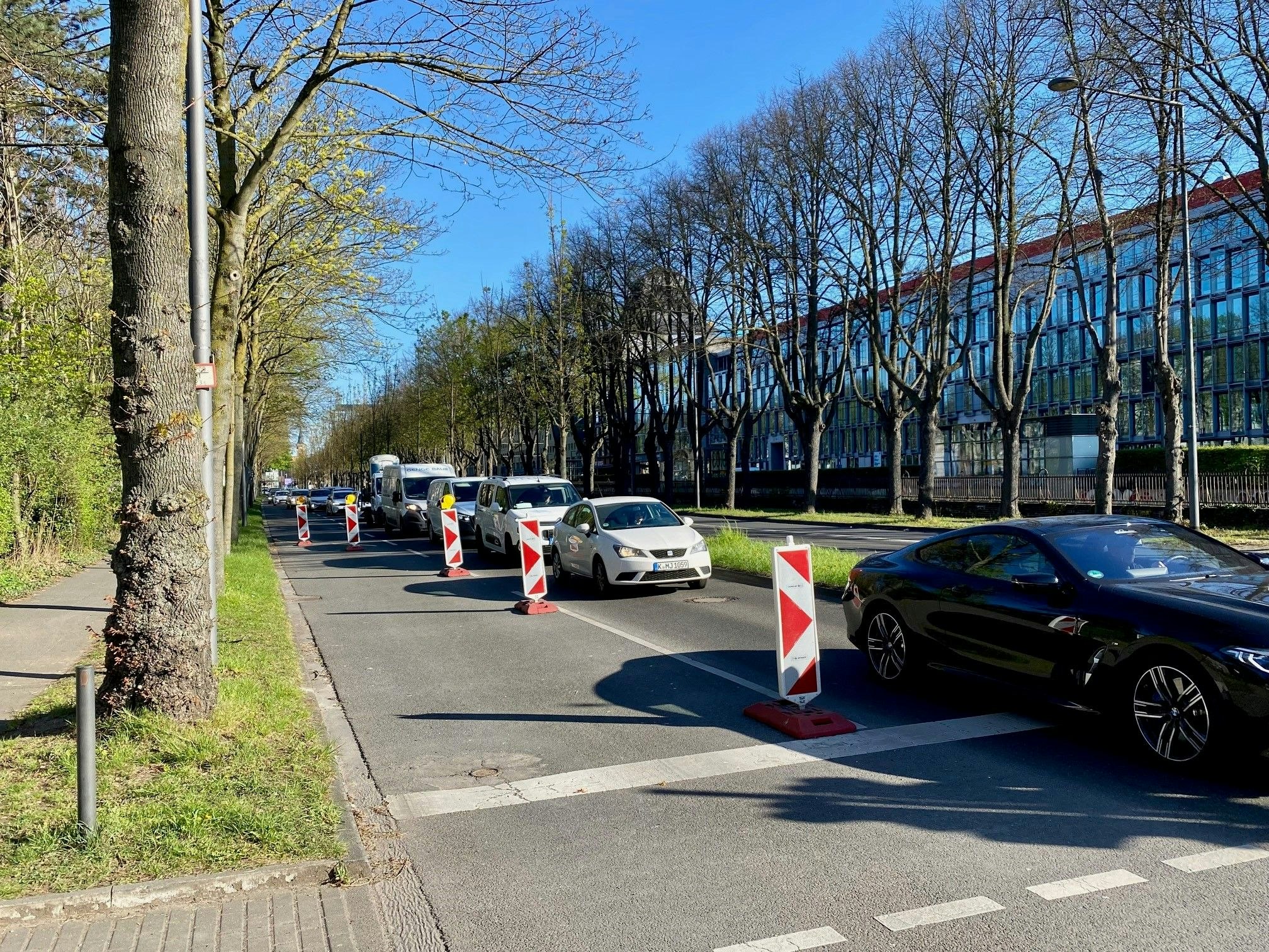 Termin steht fest: Rheinuferstraße in der Kölner Südstadt wird wieder freigegeben