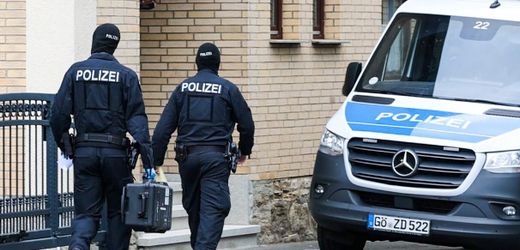 Hannover, Hildesheim, Lippe: Ermittler finden Waffen bei mutmaßlich rechtsradikaler Gruppe