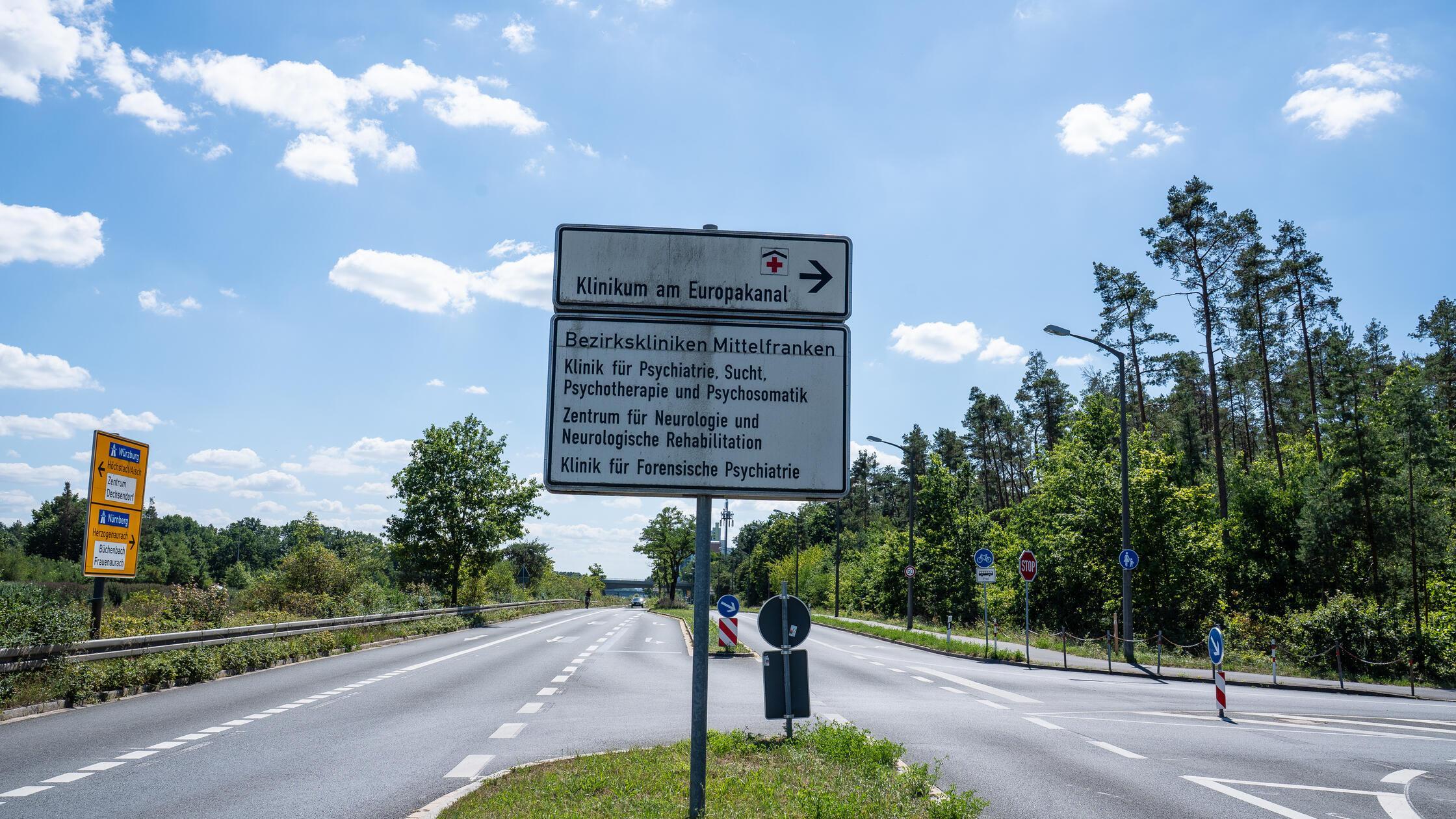 In Kolumbien geschnappt: Amokläufer wieder zurück in Psychiatrie in Erlangen – einige Fragen offen