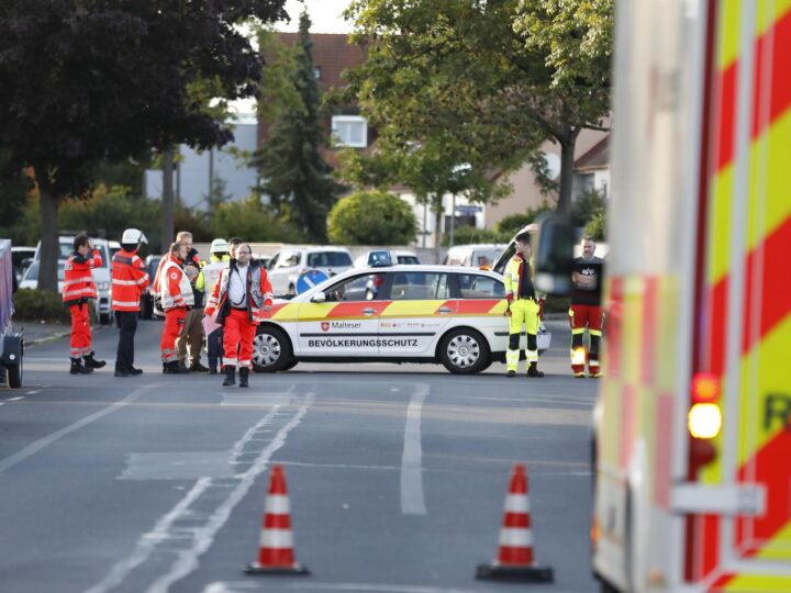 Brand mitten in Nürnberg mit Explosion: Großaufgebot der Feuerwehr rückt an – Katze gerettet