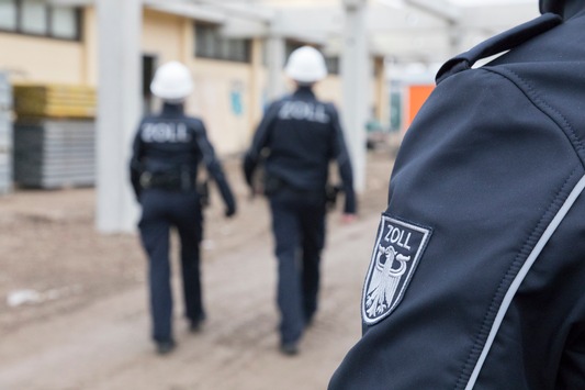HZA-R: Zoll deckt Hinterziehung von über 1 Million Euro Sozialversicherungsbeiträgen auf – Regensburger Bauunternehmer verurteilt