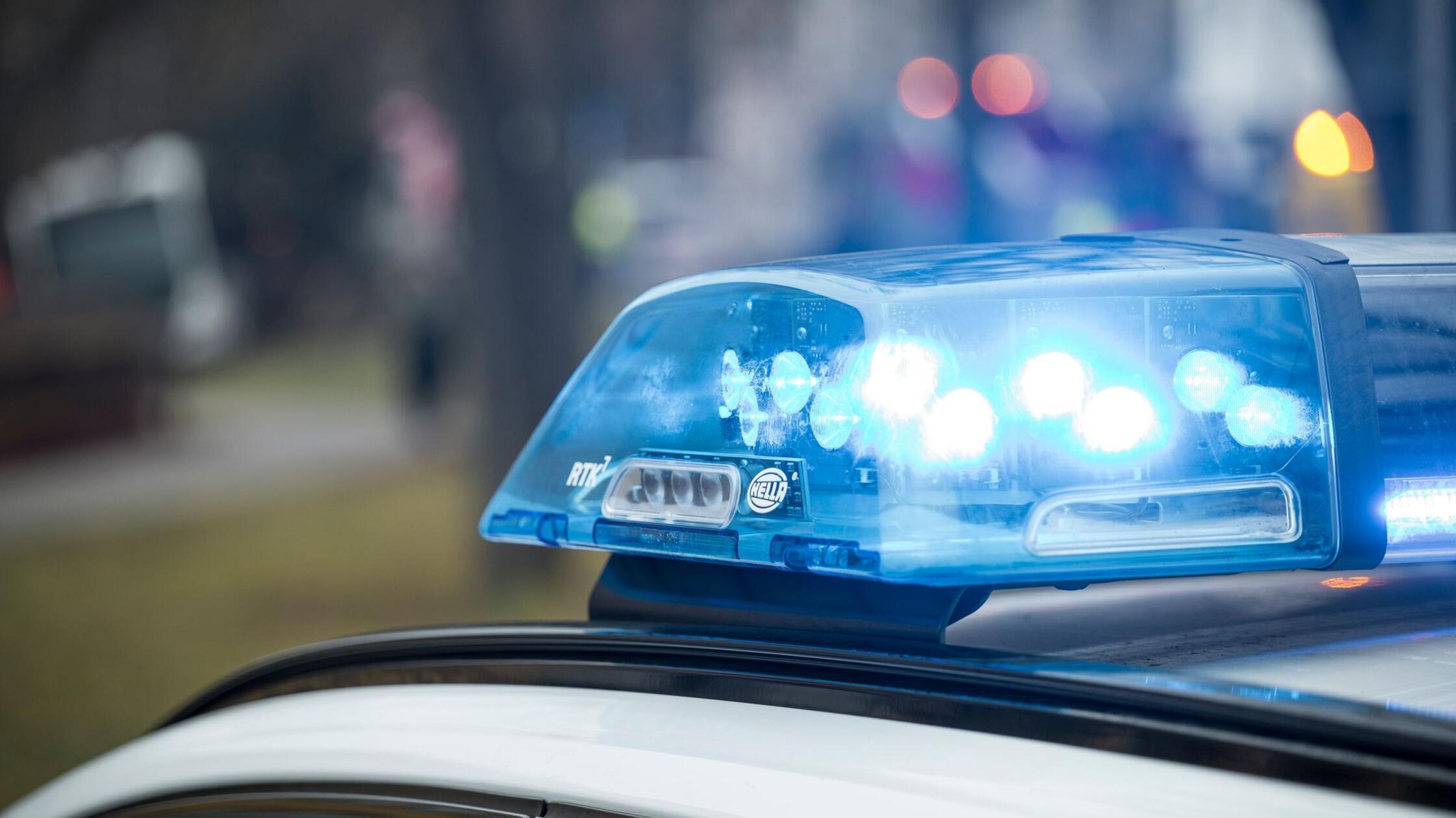 Trio soll fünfstellige Summe bei Putzaktionen erbeutet haben