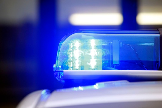 POL-ME: Notfall am Steuer: Ratingerin schwer verletzt – 2509022