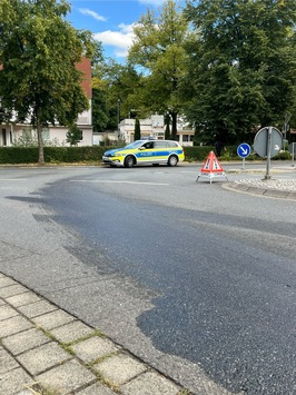 POL-HI: Dieselspur erfordert größeres Aufgebot von Feuerwehr und Polizei
