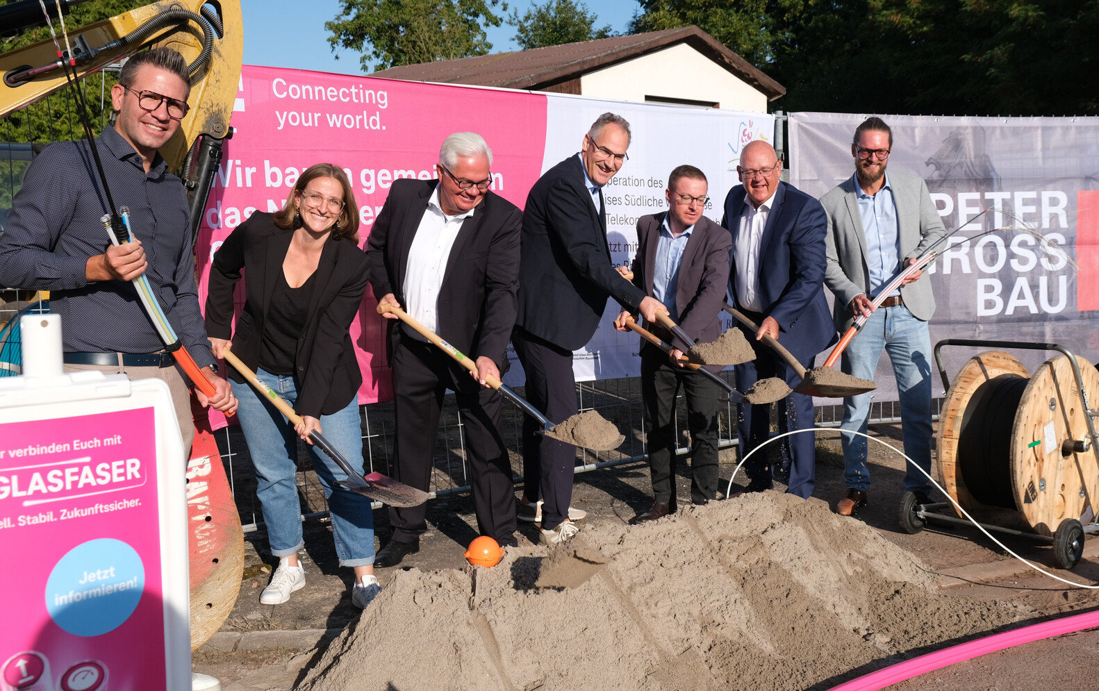 Gigabit-Ausbau in Herxheim: Bauarbeiten haben begonnen – Deutsche Telekom ist Projektpartner