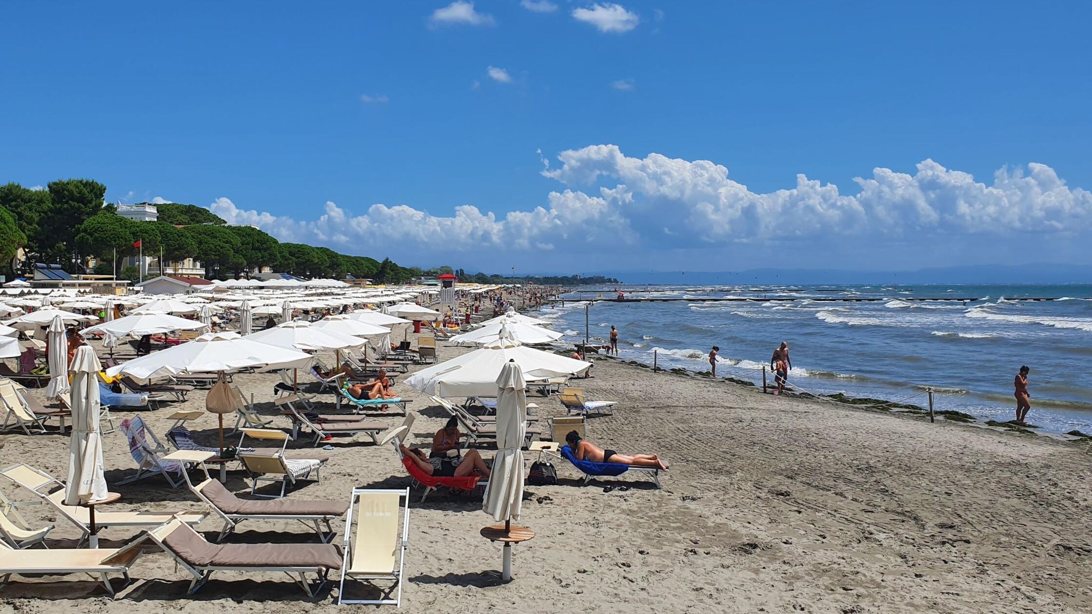Mädchen aus Bayern beim Baden in Italien ertrunken