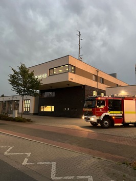 FW Bocholt: Unwettereinsätze nach Windhose im Stadtteil Mussum