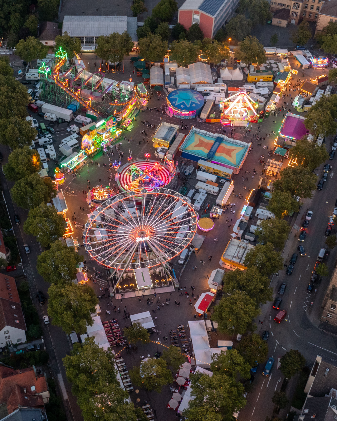 Ganz schön viel Rummel: Landauer Herbstmarkt findet von 13. bis 22. September auf dem Alten Meßplatz statt