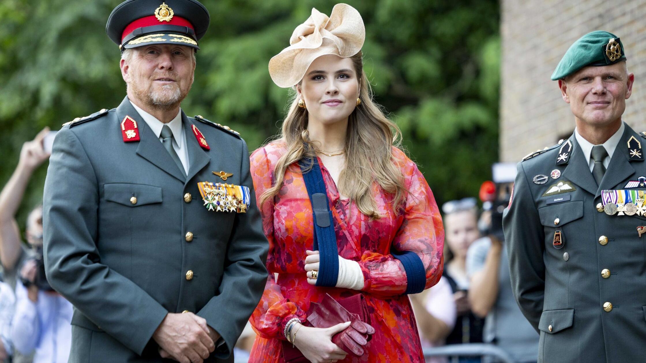Niederländische Kronprinzessin beginnt Militärdienst