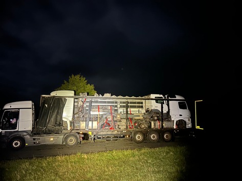 Mittelhessen: Herborn/A45: Lkw auf Lkw, auf Lkw – oder: wie man nicht beladen sollte