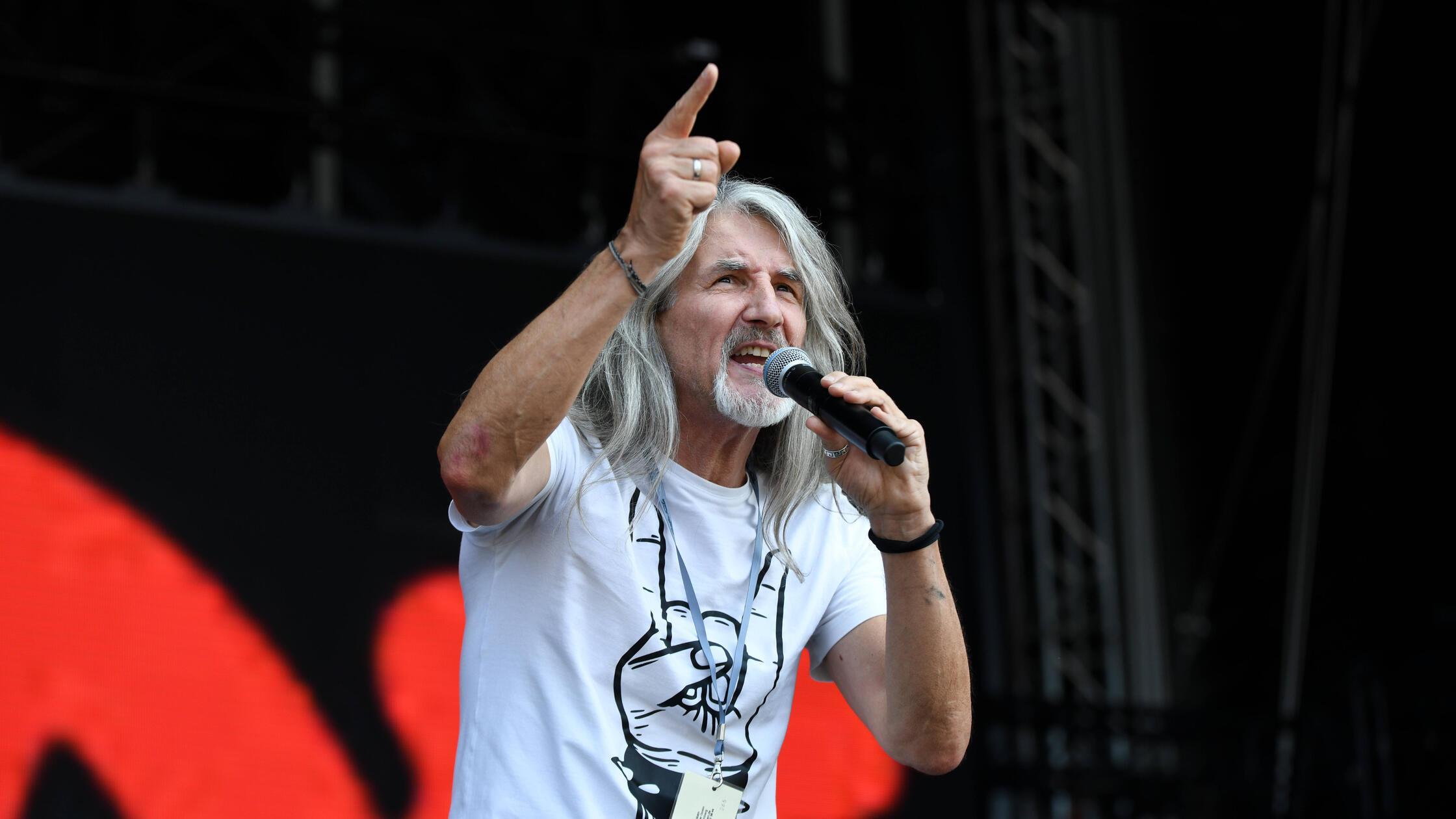 Nürnberger Radio-Urgestein hört auf: Billy Billmaier geht – wankt das System Radio?