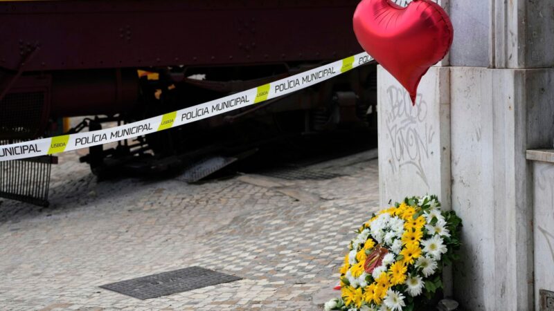 Wunder nach Standseilbahn-Unglück: Deutsche finden totgeglaubten Sohn schwer verletzt im Krankenhaus