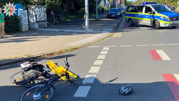 POL-OB: E-Bike-Fahrerin (78) von Mercedes erfasst