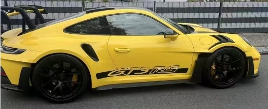 POL-HH: 250906-1. Zeugenaufruf mit Foto eines Porsches nach Einbruch in Hamburg-Waltershof