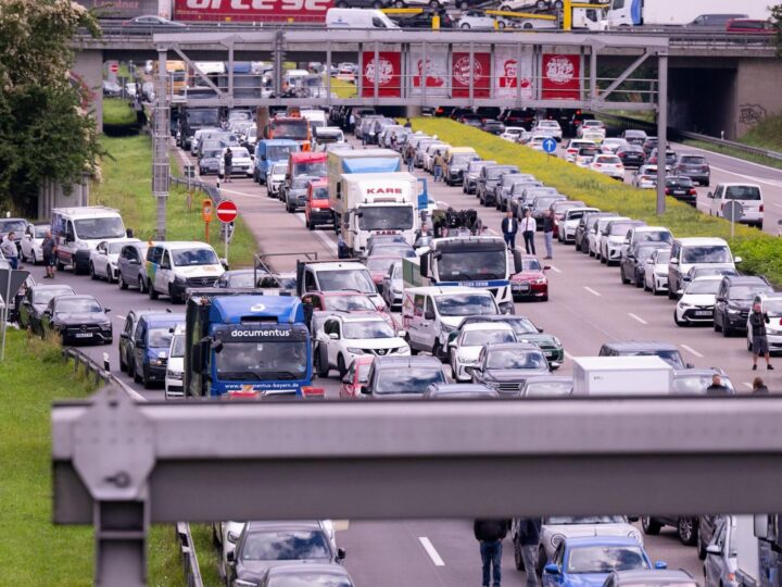 Mehr als 20.000 Kilometer Stau während der Ferien in Bayern