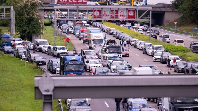 Mehr als 20.000 Kilometer Stau während der Ferien in Bayern